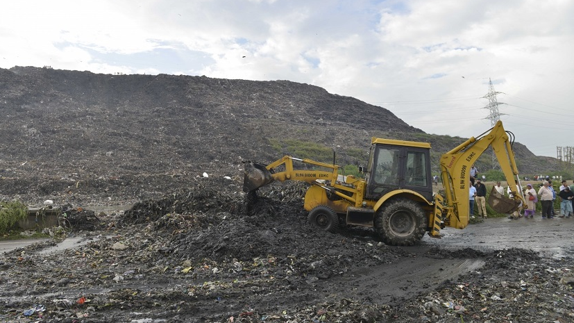 area which collapsed was just 1% of ghazipur landfill dump